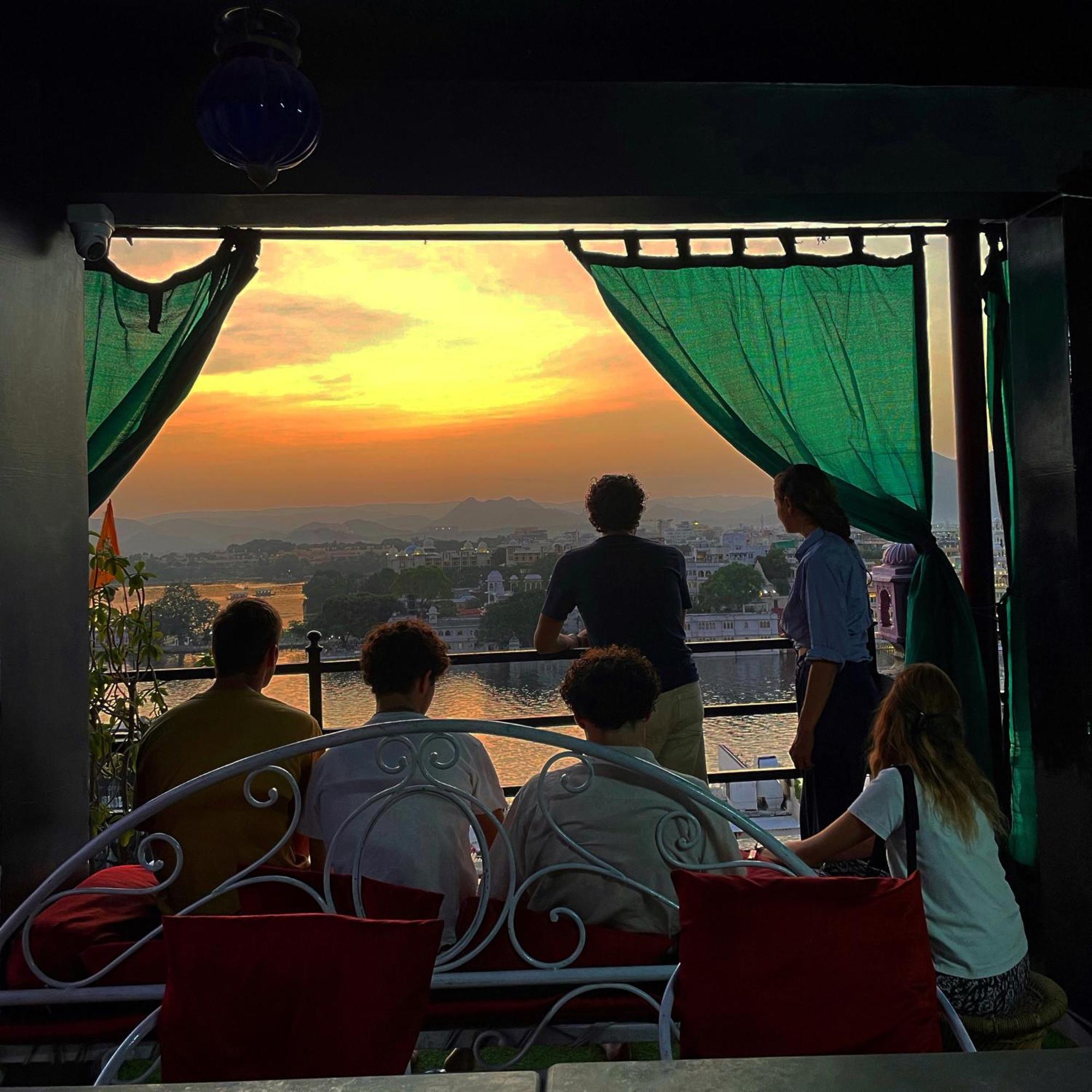 Tamasha Udaipur Hostel Luaran gambar
