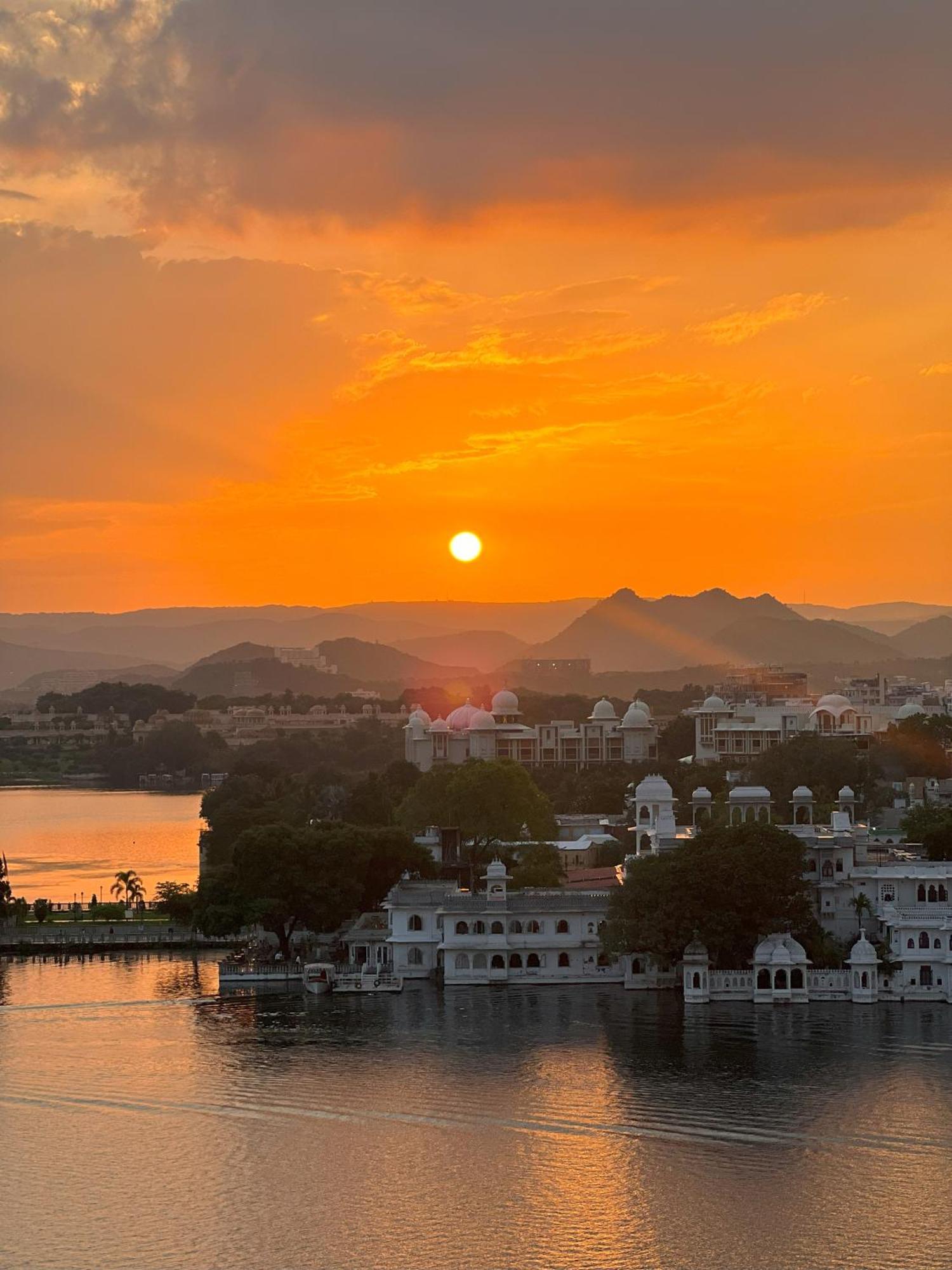 Tamasha Udaipur Hostel Luaran gambar